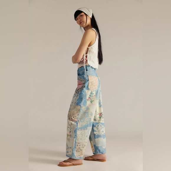 NWT We The Free By Free People Illusions Printed Relaxed Jeans Sky Combo Size 24 - Picture 4 of 6